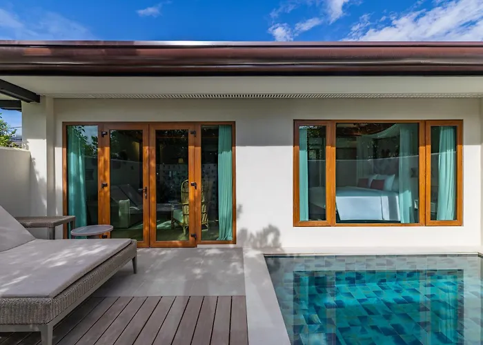 Crimson Resort And Spa - Mactan Island, Cebu