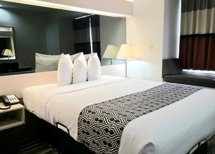 Microtel Inn & Suites Claremore Route 66