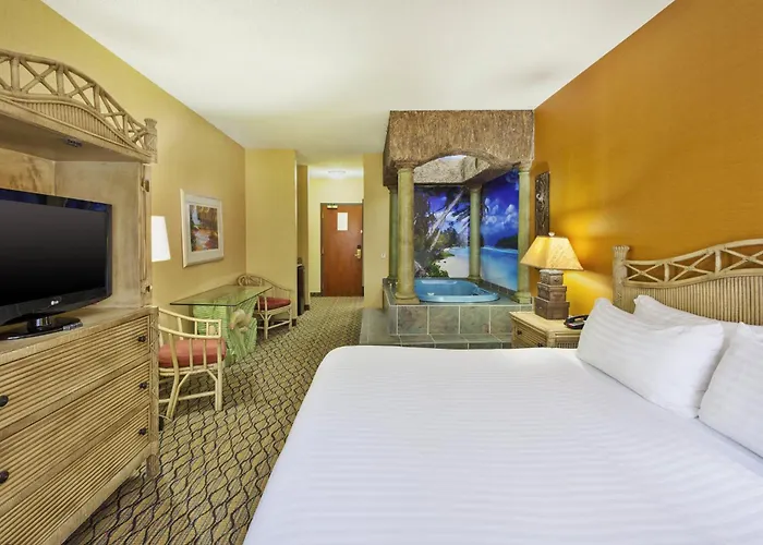 Holiday Inn Express Hotel & Suites - Belleville Area By Ihg