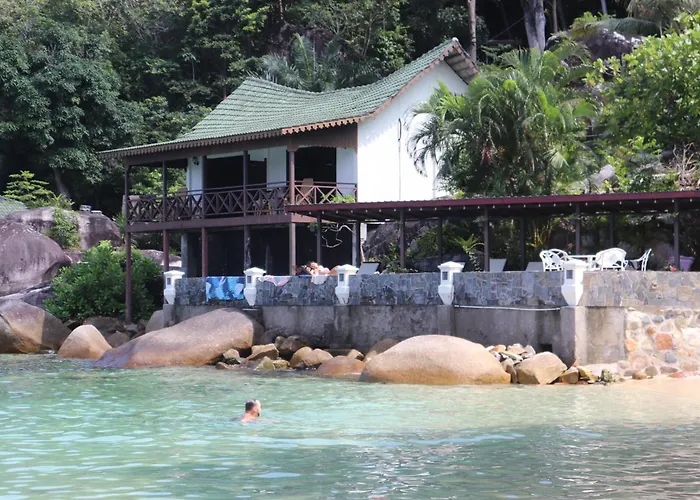 Minang Cove Resort