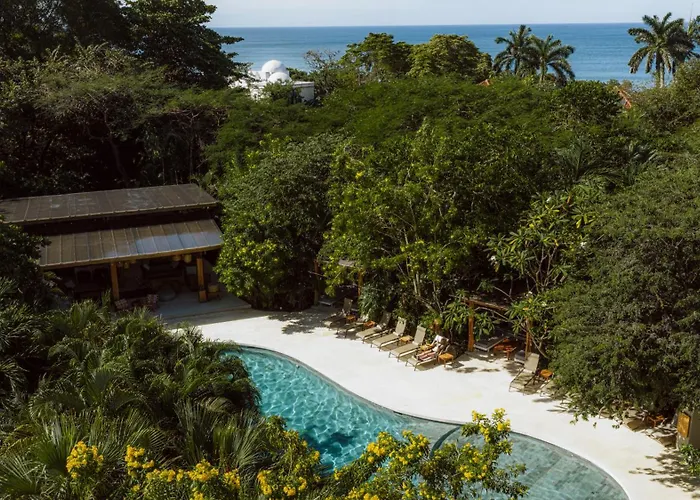 Cala Luna Boutique Hotel & Villas