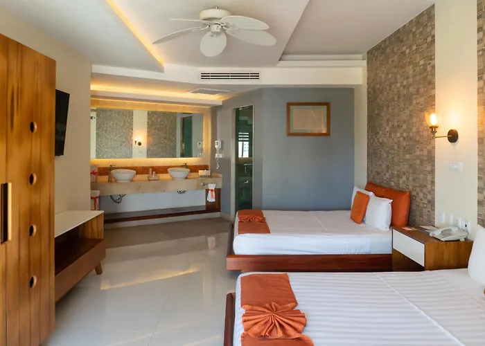 Artisan Playa Esmeralda Family Beach Hotel