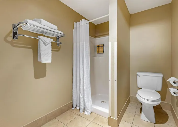 Best Western Plus Prairie Inn