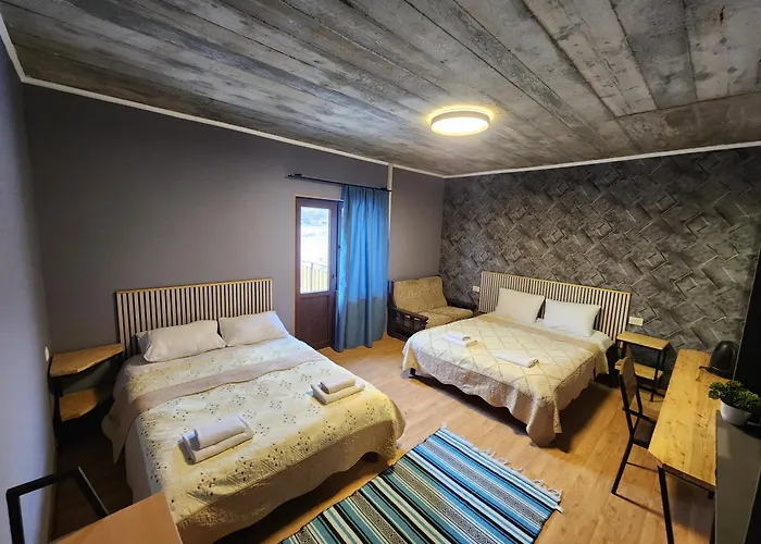 Hotel "Riverside Mestia"