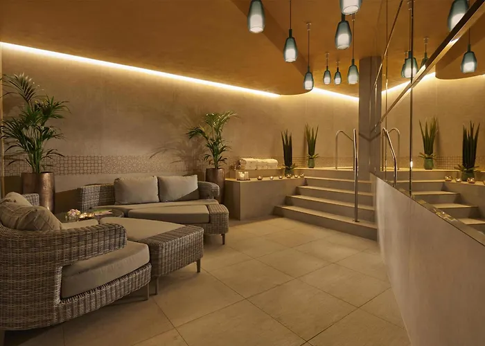 Parisi Udvar Hotel Budapest, Part Of Hyatt