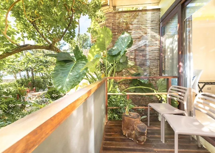 L'Osteria Luxe Beachfront B&B
