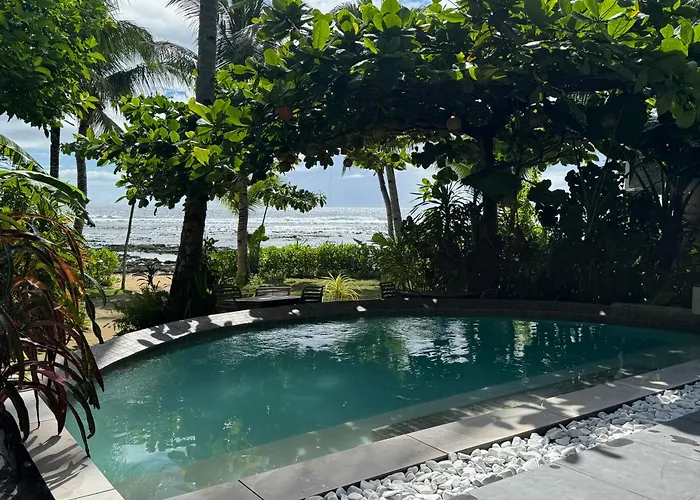 L'Osteria Luxe Beachfront B&B