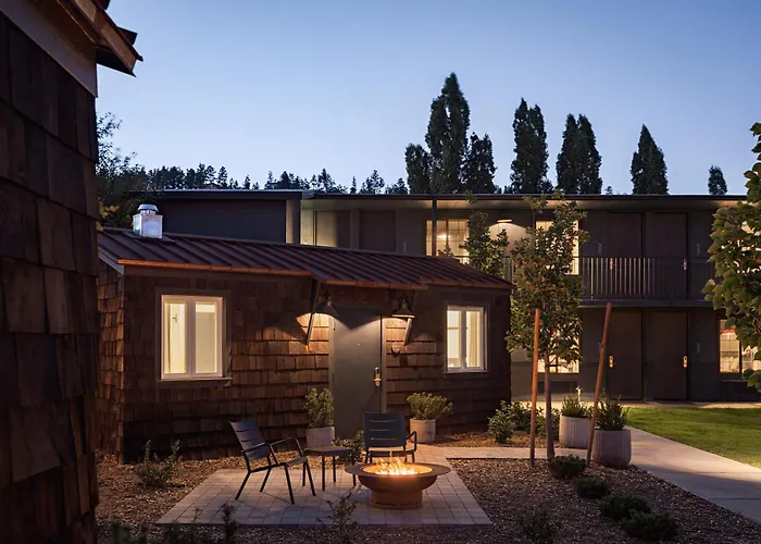High Country Motor Lodge - Near Nau And Downtown