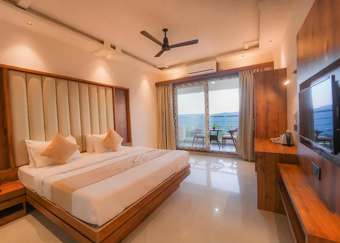 Strawberry King Resort
