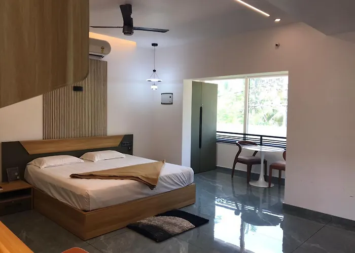Kalloos Island Backwater Resort