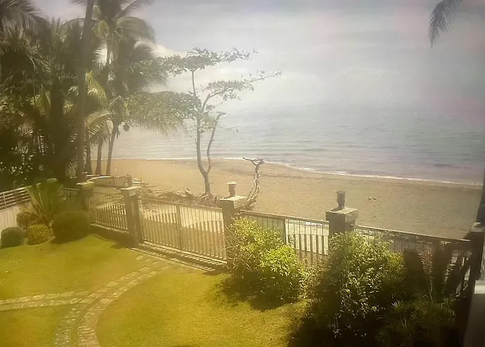 Nahas Beach Resort