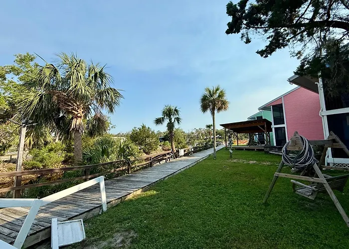 Steinhatchee Resorts