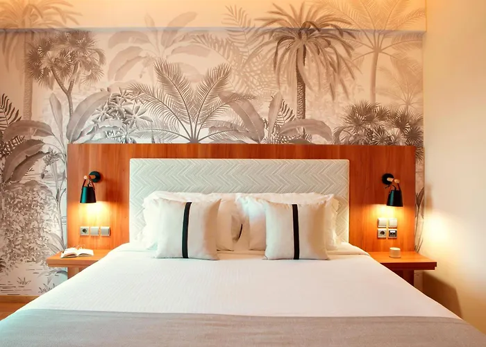 Zeus Essence Ramada By Wyndham Athens