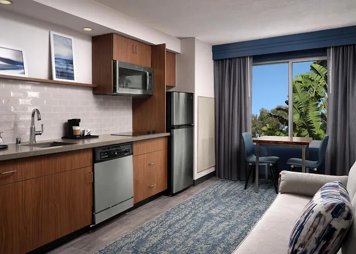 Courtyard By Marriott San Diego Mission Valley/Hotel Circle