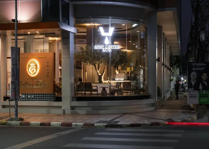 Golden Crown Grand Hotel