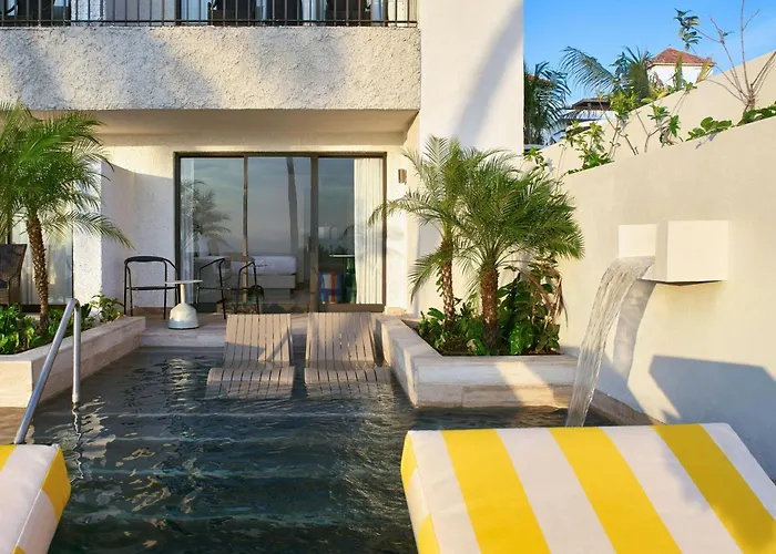 Marriott Puerto Vallarta Resort & Spa