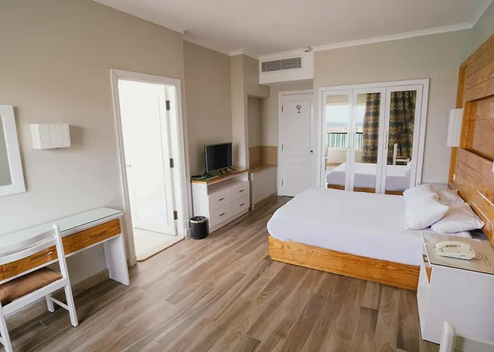 Beau Site Hotel
