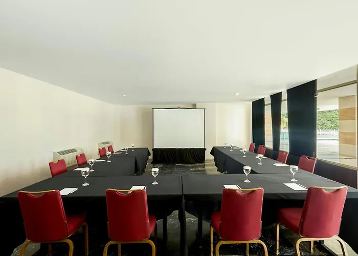 Marriott Maracay Golf Resort