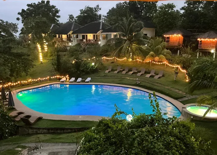 Cuestas Beach Resort And Restaurant