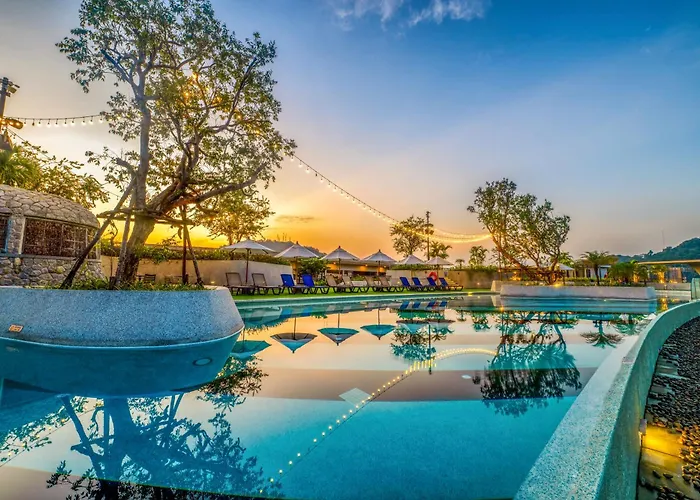 Homa Phuket Town