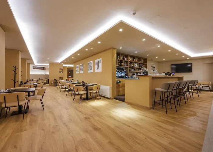 Lift Hotel
