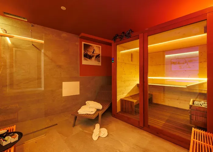Lift Hotel