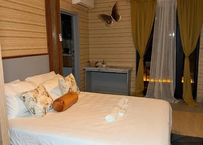 Marin Resorts