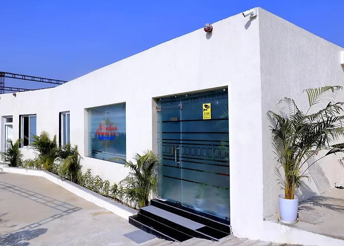 Aadya Dreams Banquet & Lawn