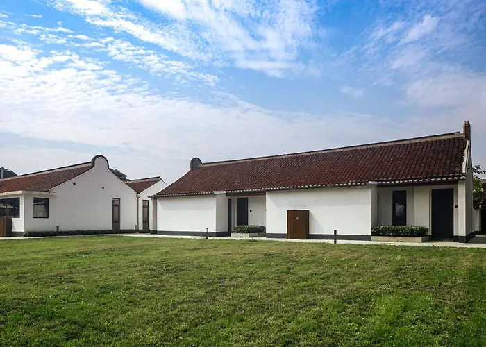 Yiyi Zhenxuan Hostel