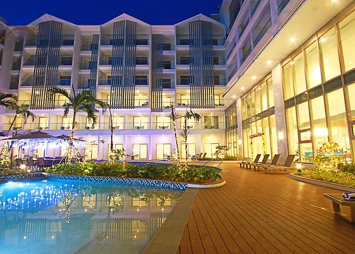 Luxu Hotel And Resort
