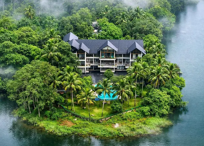 Malankara Palace Lake View Resort & Spa
