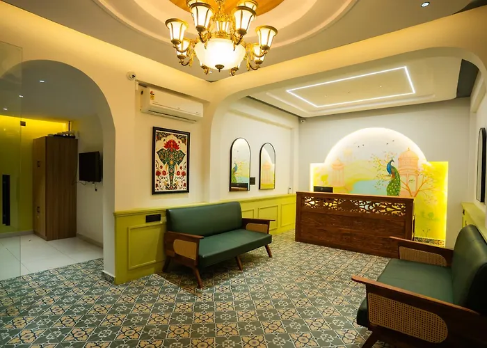 Hotel Indiana Hitech City