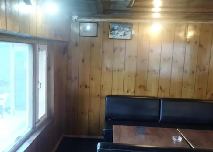Hotel New Mount View Gulmarg