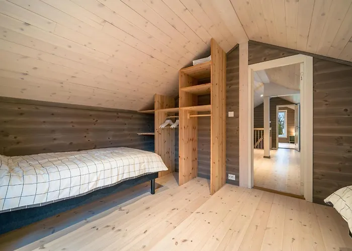 Joerd Hytte 8P With Sauna Hot Tub