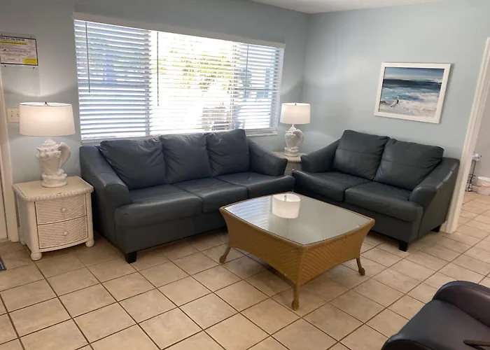 White Sands Beach Resort - Anna Maria Island