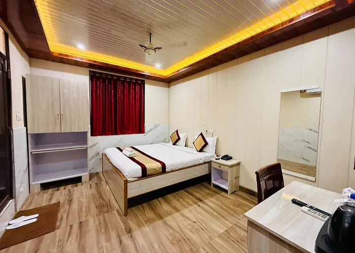 Hotel Golden Meet