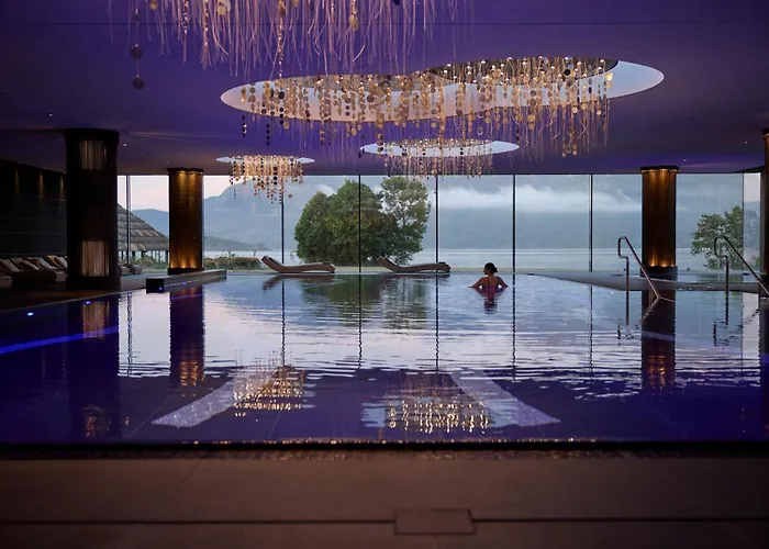 COUNTY KERRY Resorts