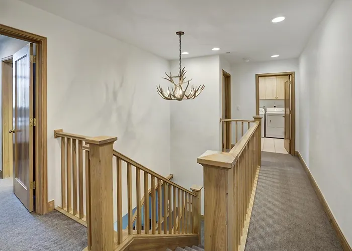 The Pines Lodge, A Rockresort, By Vail Resorts