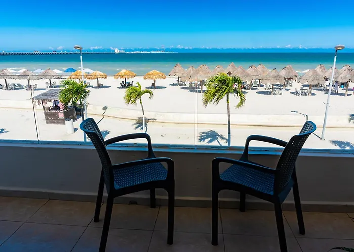Hotel & Suites Domani
