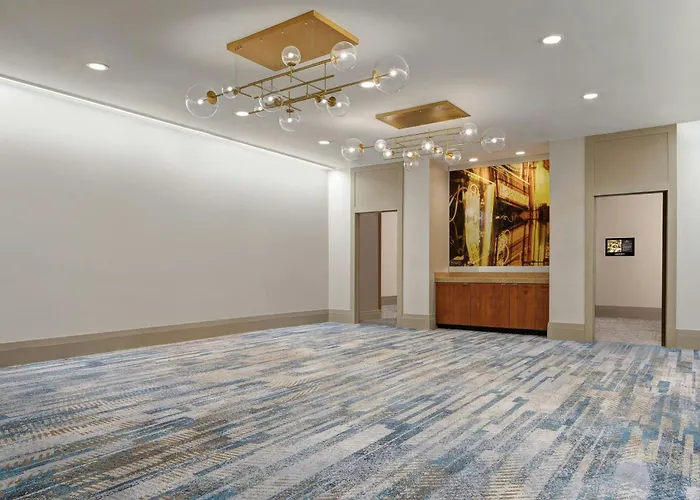 Renaissance Dallas Hotel