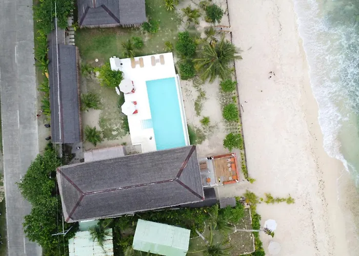 Yapak Beach Villas