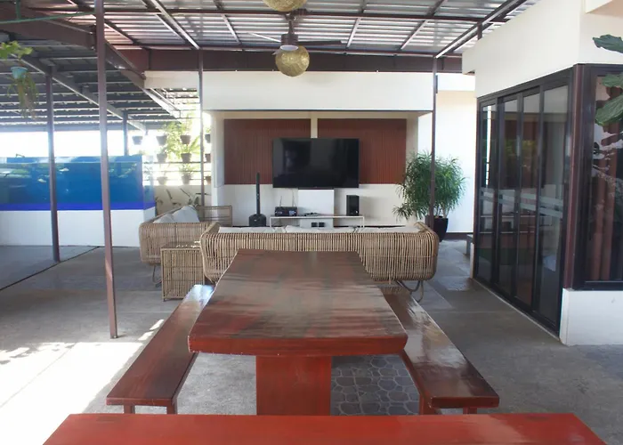 Maclare Resort
