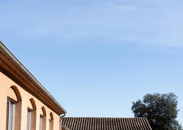 Logis Hostellerie De L'Abbaye