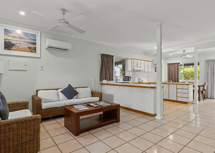 Cable Beachside Villas