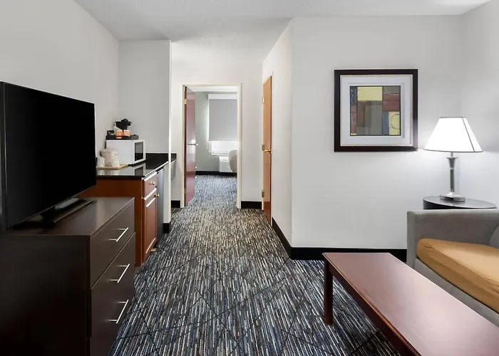 Quality Inn & Suites Niles