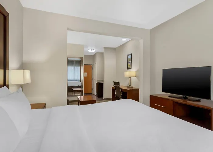 Comfort Suites Brenham