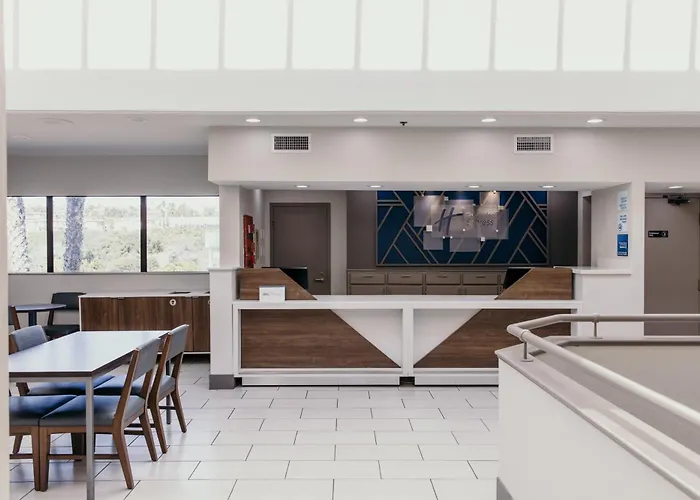 Holiday Inn Express Grover Beach-Pismo Beach Area By Ihg