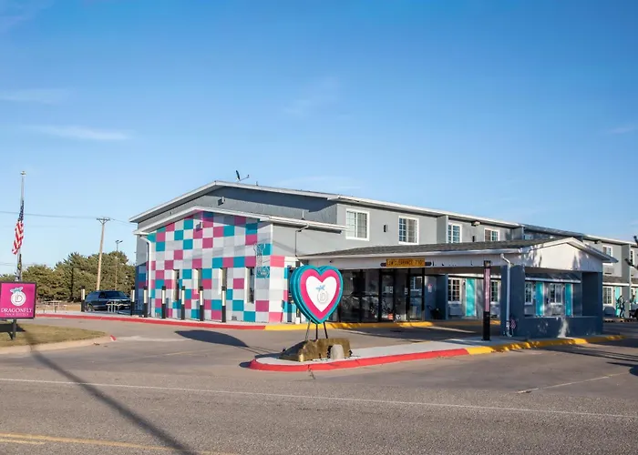 Dragonfly Inn & Suites