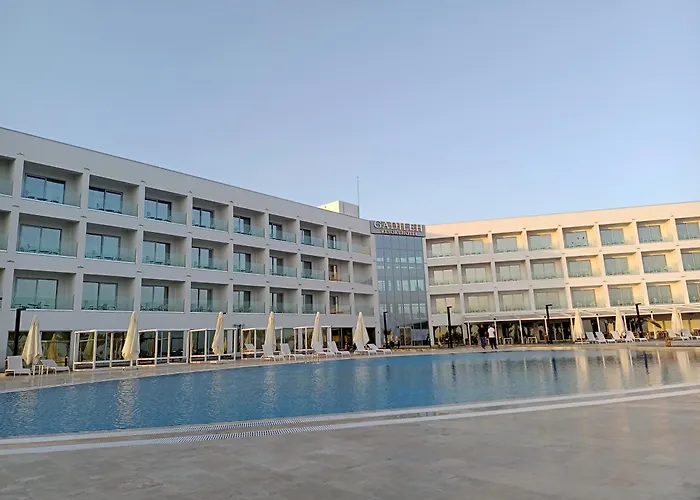 Gadileh Resort Hotel Tadjurah
