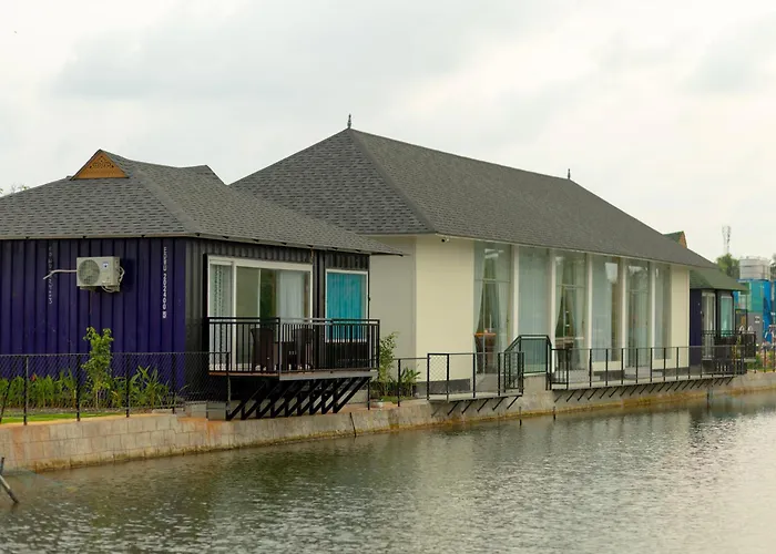S Cross Munroe Island Resort